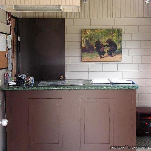 Bell Mountain Motel Mcbride Extérieur photo